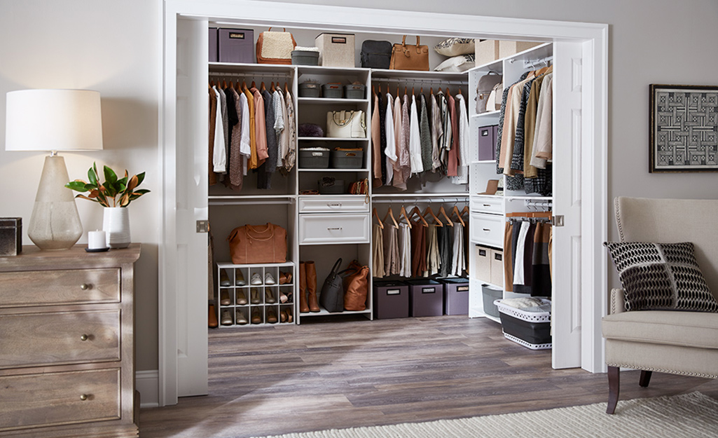 Collinsville Closet Company