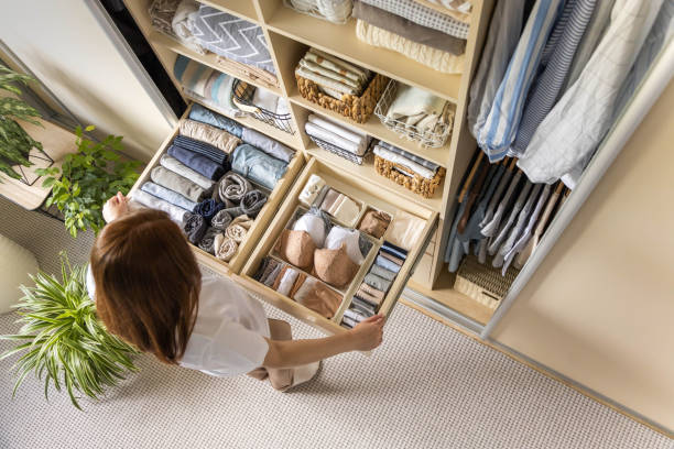 Closet Customizing Shelving